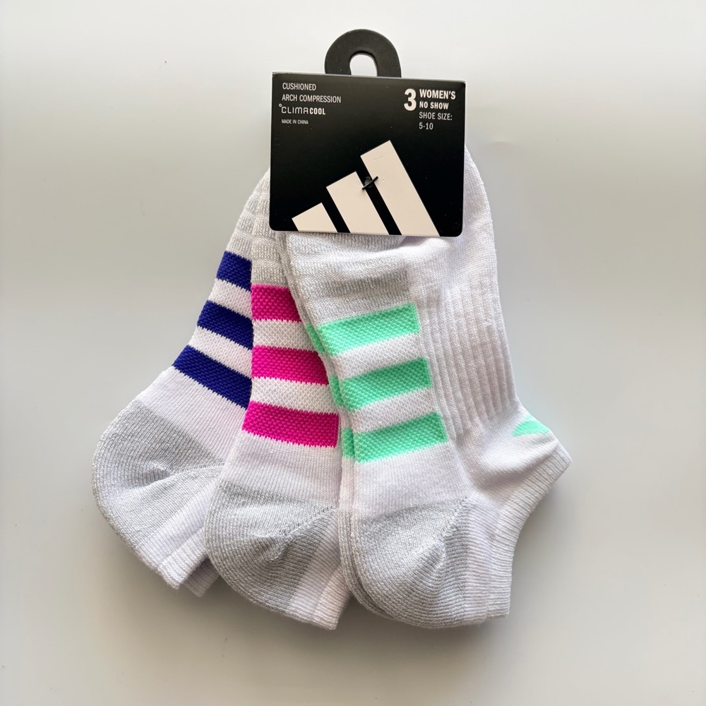 Adidas women’s no show socks 3 pairs size 5-10 white green pink blue